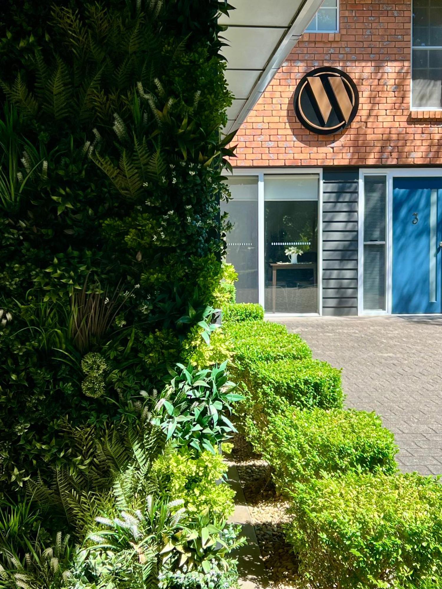 Westwood Lodge Bright Ngoại thất bức ảnh